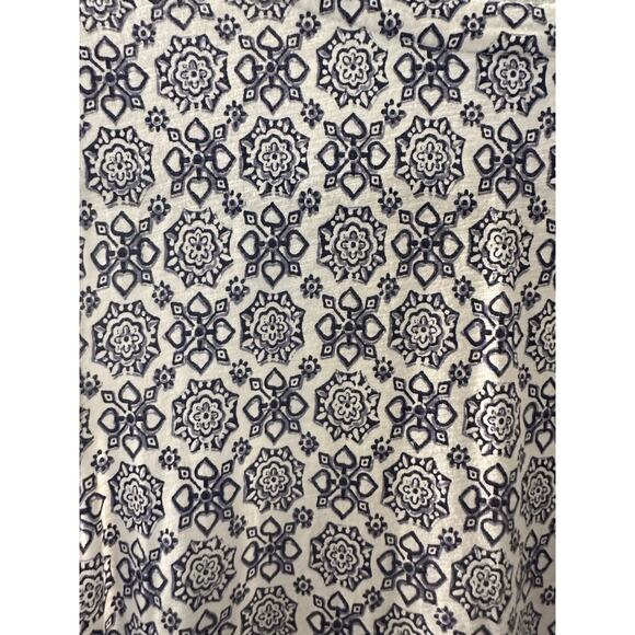 J. Jill Women's Blue White Geometric Print V-Neckline Sleeveless Blouse Large - Picture 7 of 9